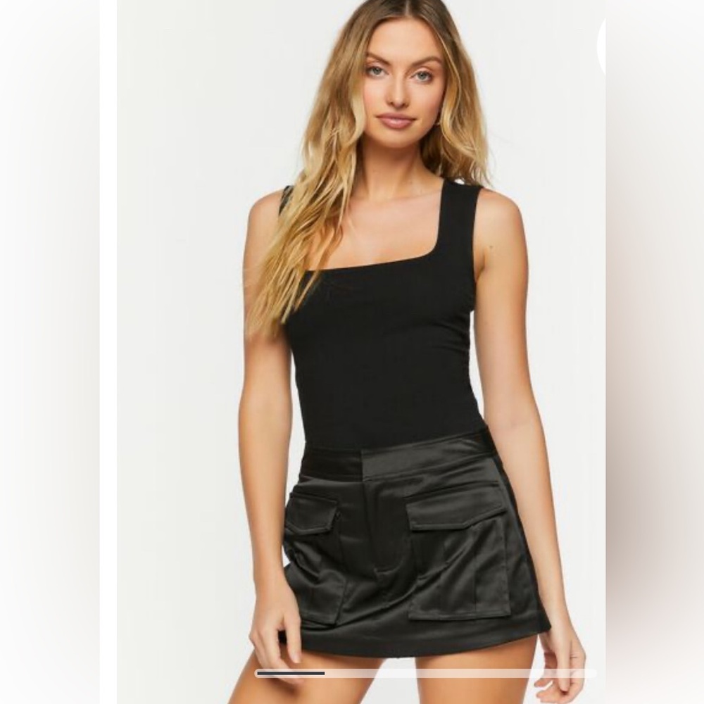 FOREVER 21 cargo satin skirt shorts SZ L